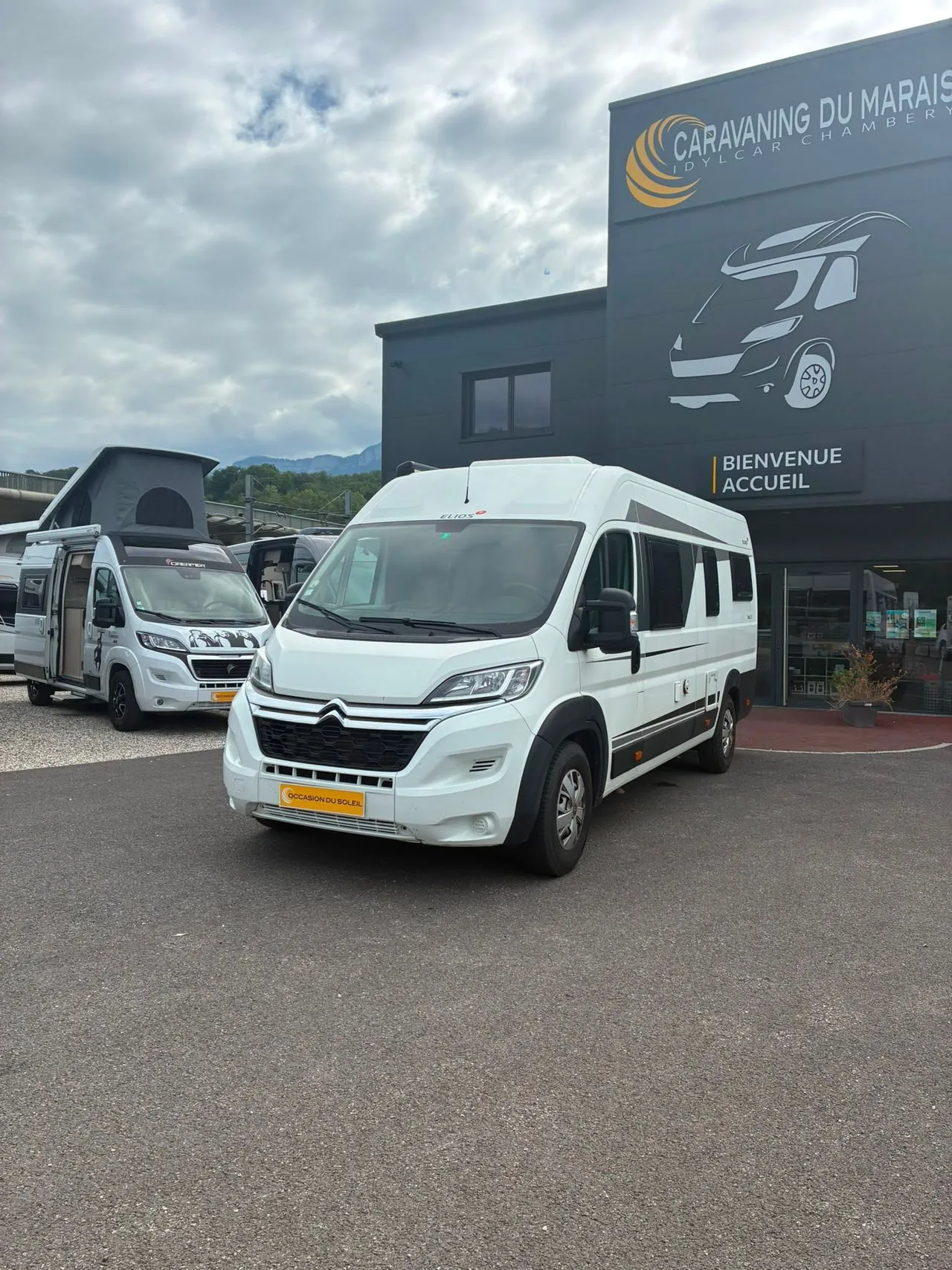 Van 63LB
